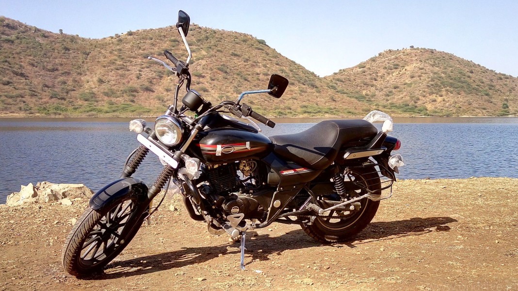 Bajaj Avenger Street 220 Review