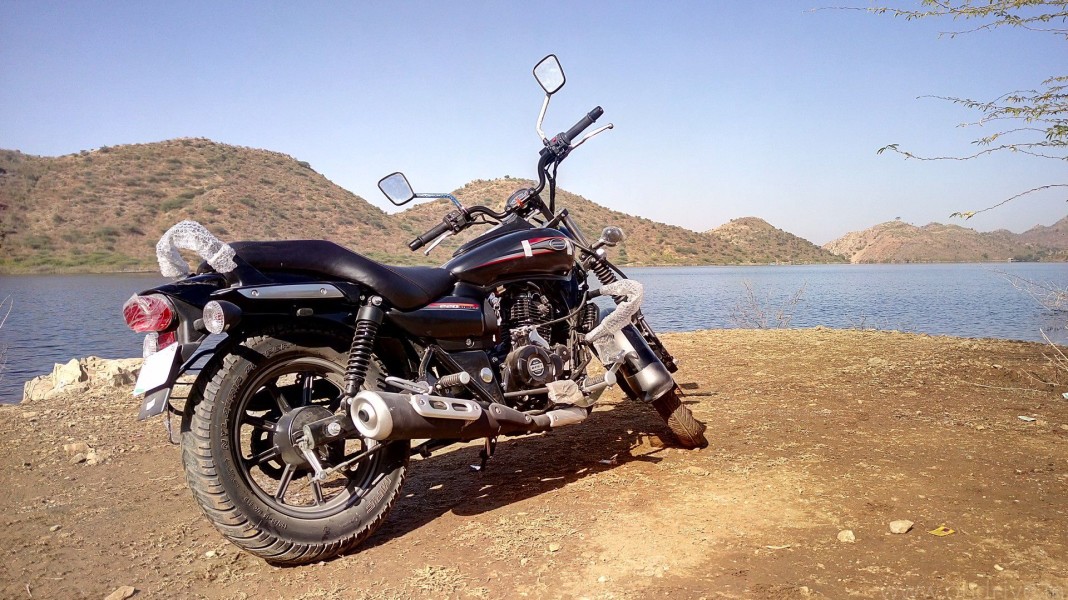 Bajaj Avenger Street 220 Review