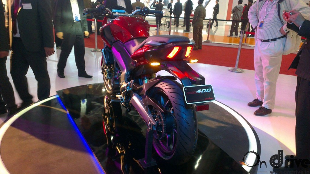 Bajaj Pulsar 400CS