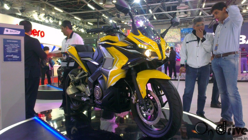 Bajaj Pulsar 400SS