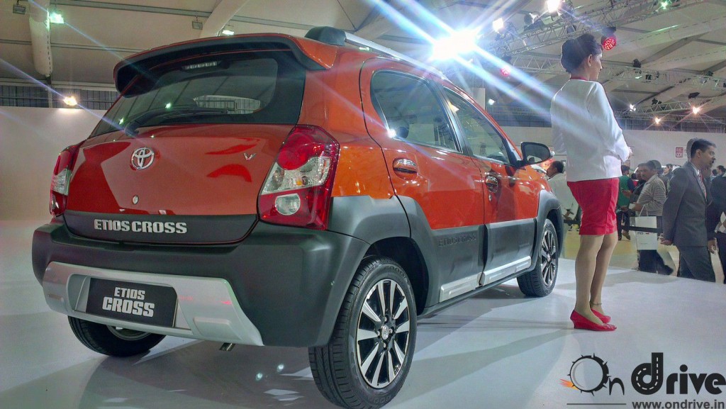 Toyota Etios Cross