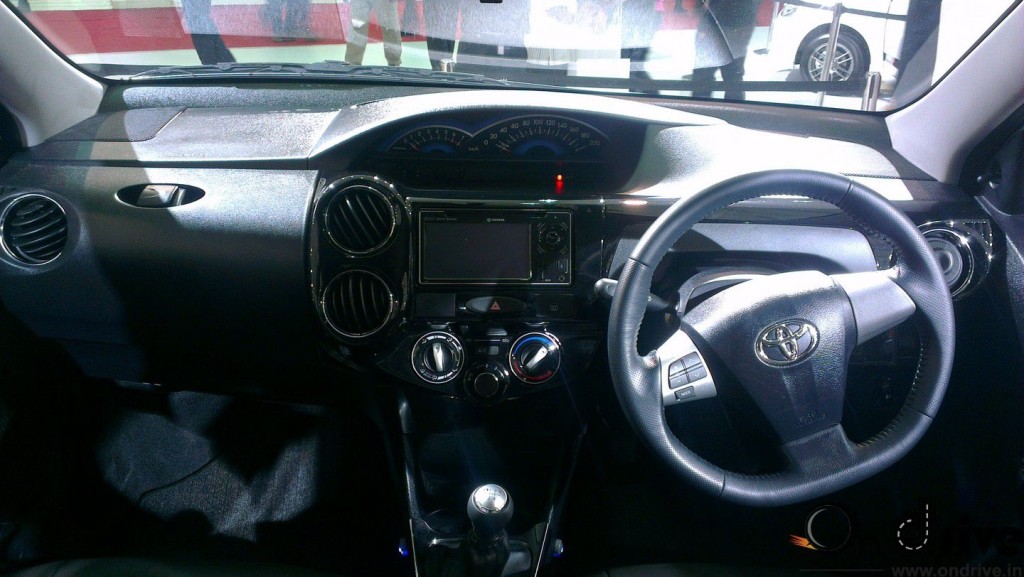 Toyota Etios Cross