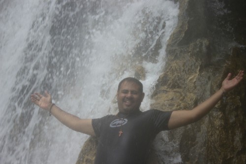 SRK learned that pose from me