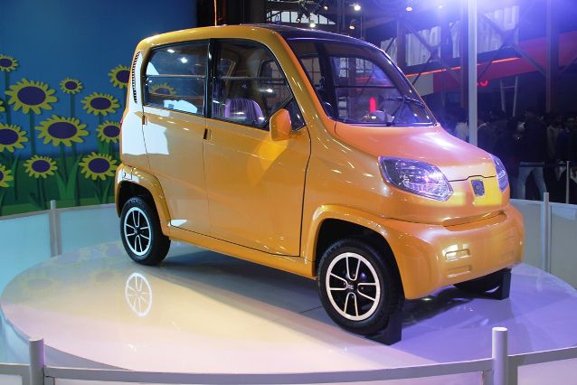 Bajaj RE60