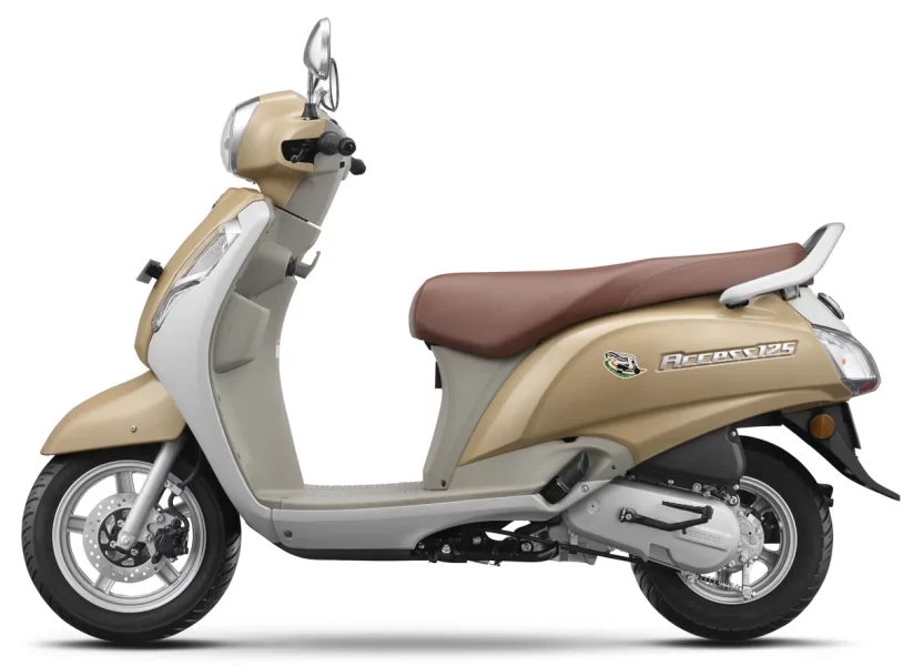 Suzuki Access 125 Pearl Mirage White colour